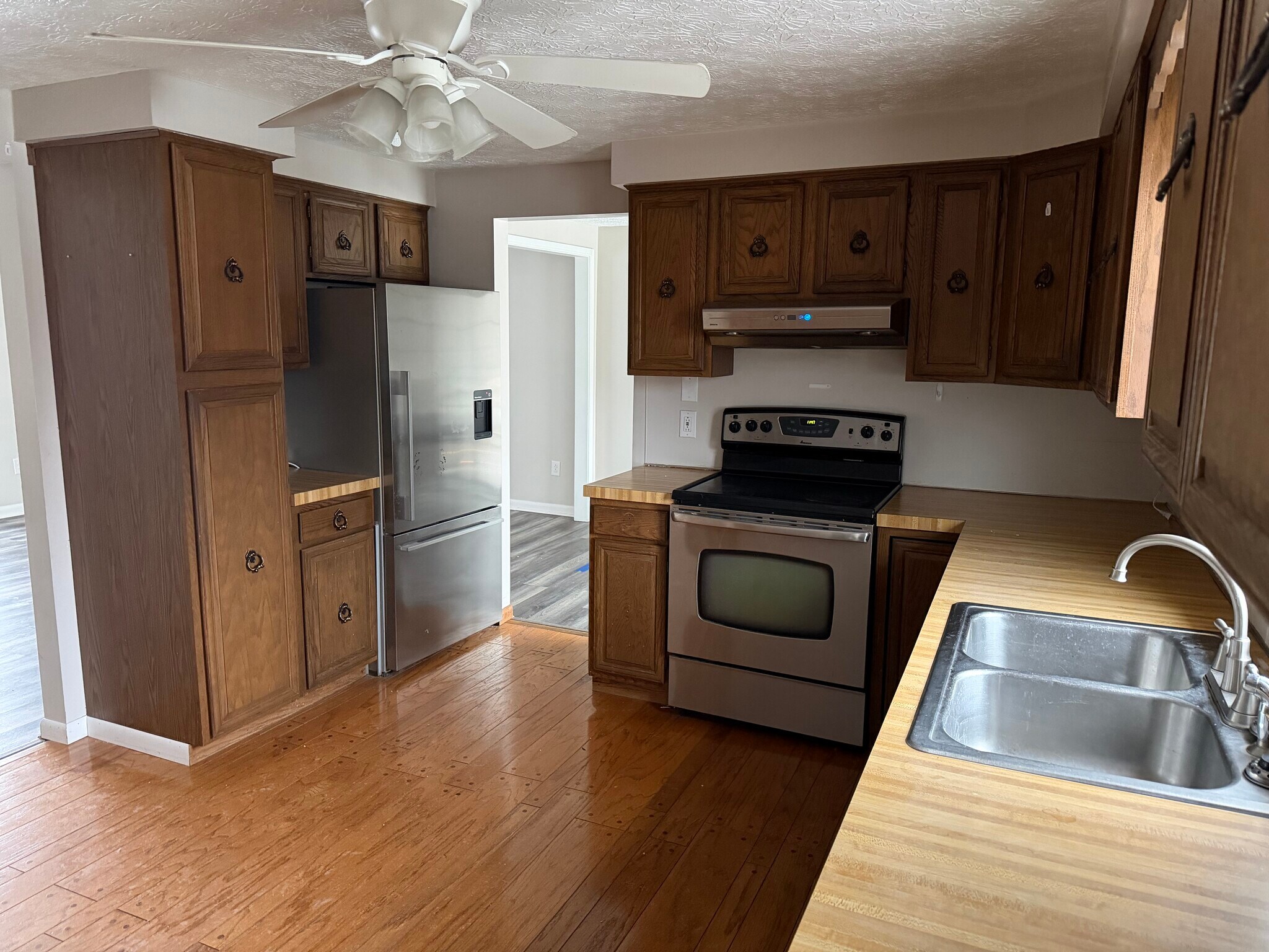 Building Photo - 114 Hillcrest Acres