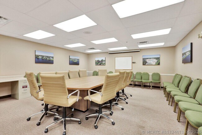 Building Photo - 15109 Ashland Dr