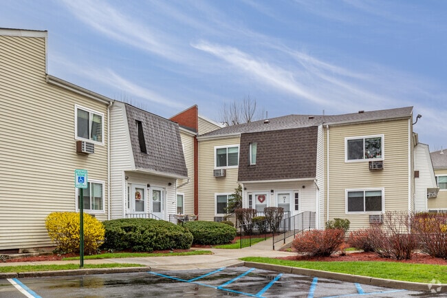 Building Photo - Middlewood Apartments