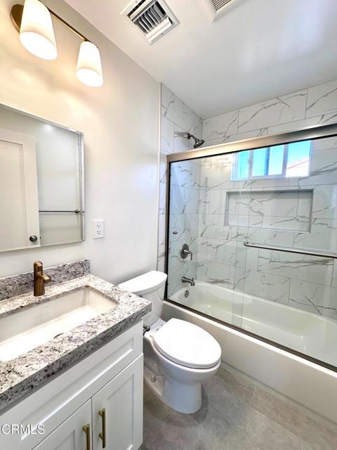 Building Photo - 216 N Cordova St