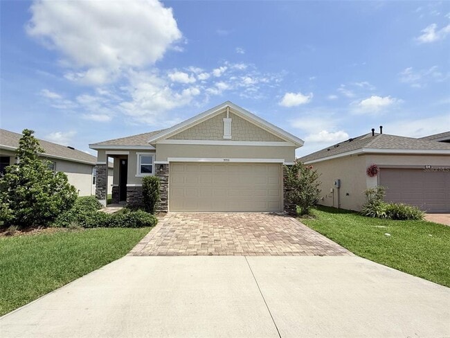 Primary Photo - 5553 NW 40th Loop
