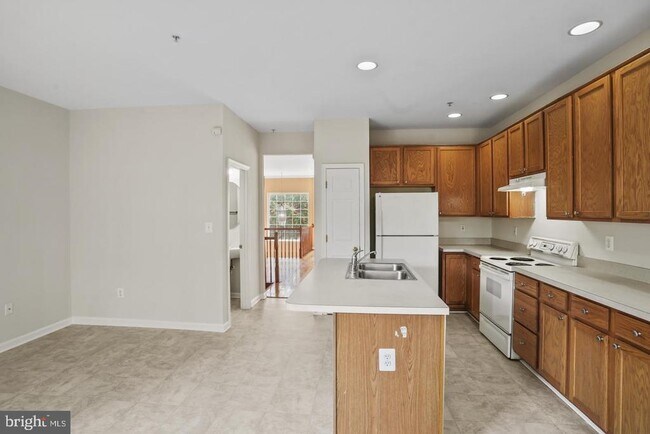 Building Photo - 3140 Galaxy Way