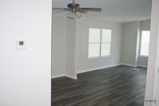 Building Photo - Beautifully updated Mobile home in Wesley ...