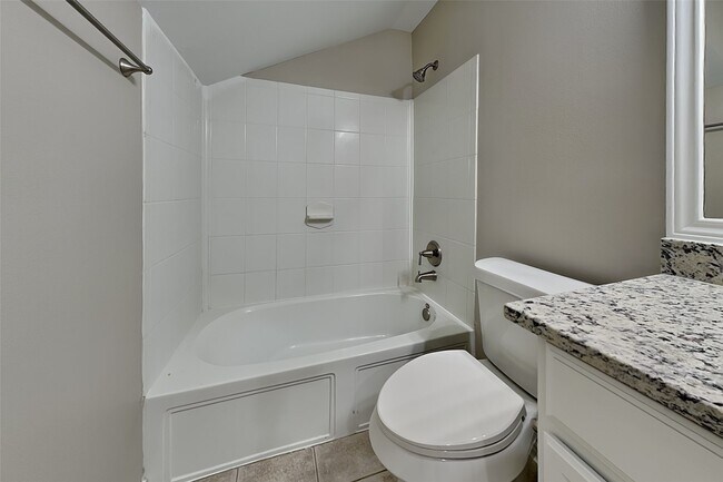 Building Photo - 31243 Quail Oak Park Ln