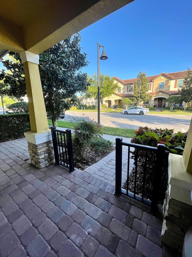 Building Photo - 10132 Eagle Creek Center Blvd