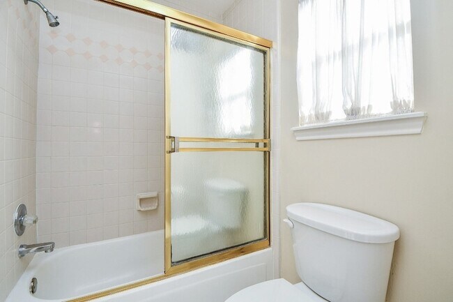 Building Photo - 1502 Emerald Springs Ct