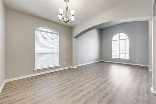 Building Photo - 8740 Dayton Dr