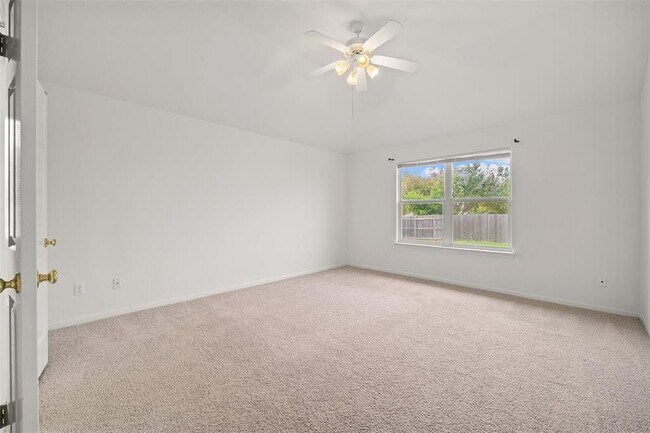 Building Photo - 1800 White Indigo Trail