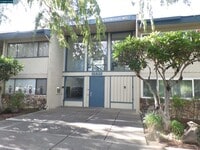 Building Photo - 1731 Ellis St