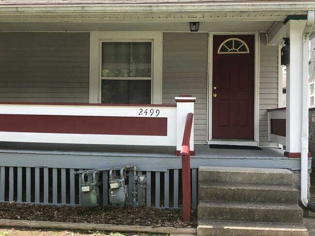 Building Photo - 2497-2499-2499 Adams Ave