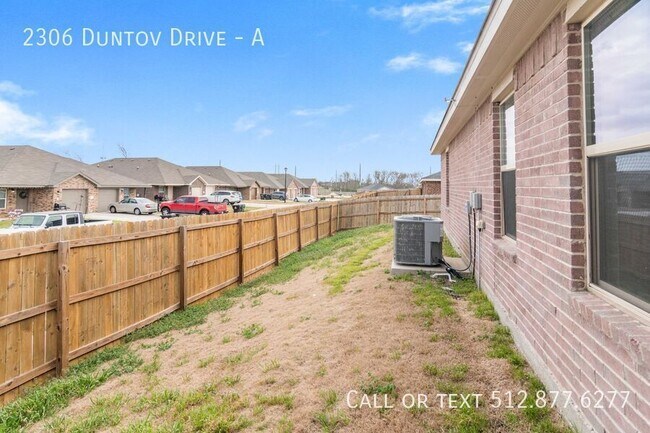 Building Photo - 2306 Duntov Dr