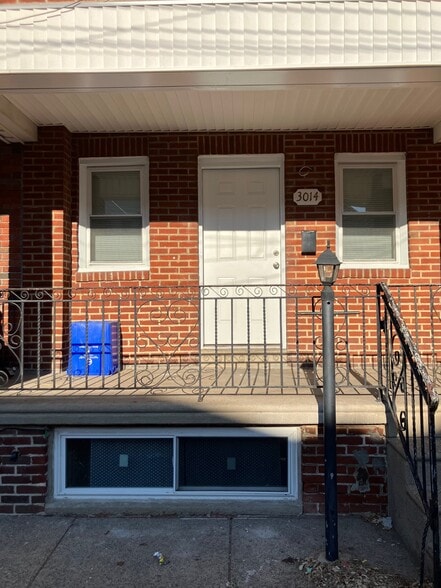 Building Photo - 3014 Memphis St