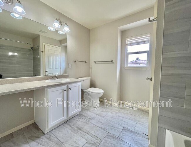 Building Photo - 11578 Fenwick Cir