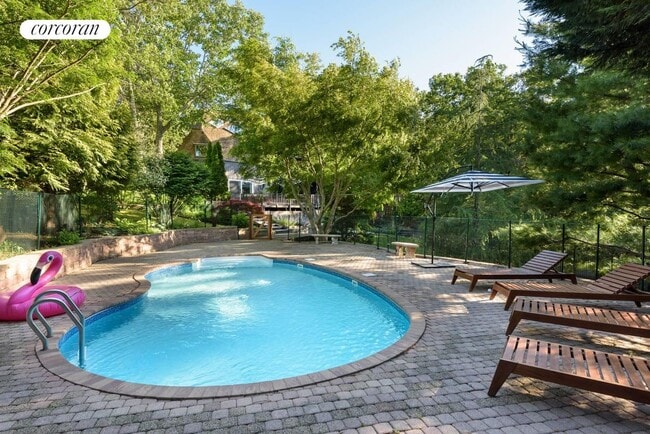 Building Photo - 23 Tanglewood Trl