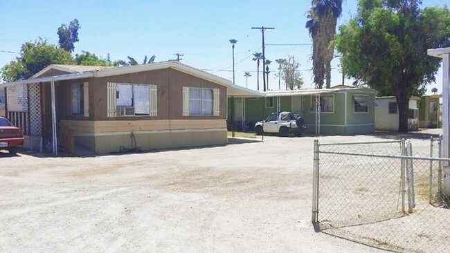 Building Photo - Desert Gem Mobile Home Park
