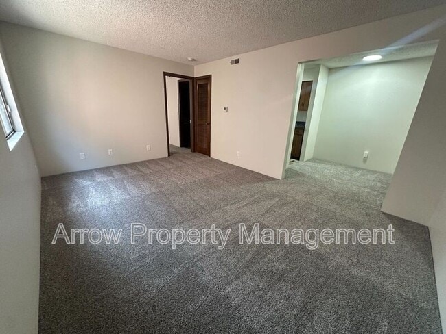 Building Photo - 1421 D St