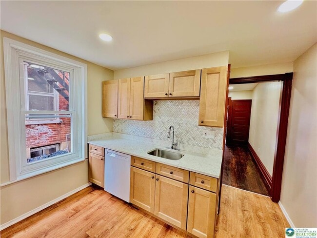 Building Photo - 36 S Jefferson St