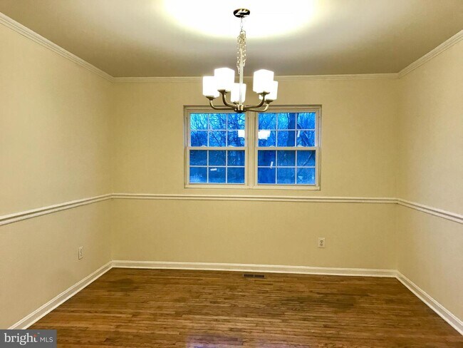 Building Photo - 13447 Chris Mar Ct