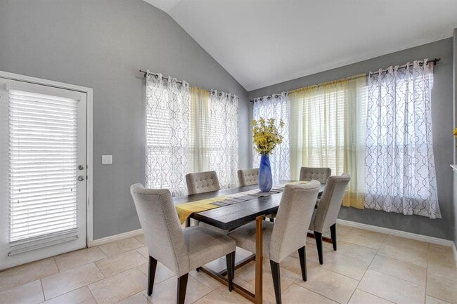 Building Photo - 16508 Pallazo Dr