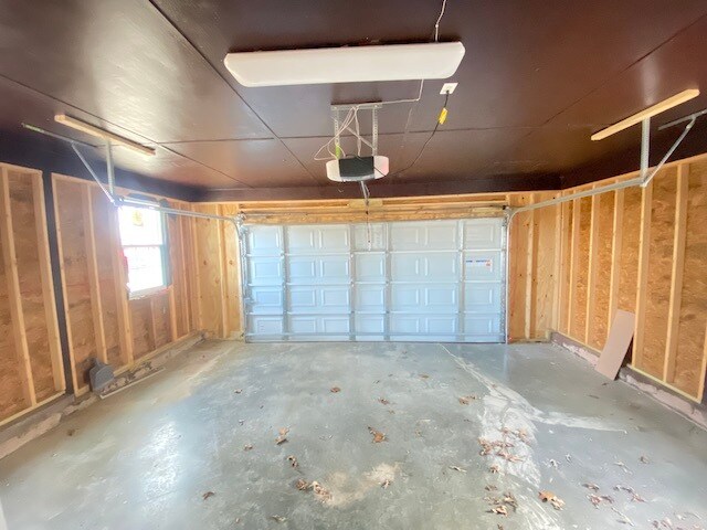 Building Photo - 2149 Landfill Rd