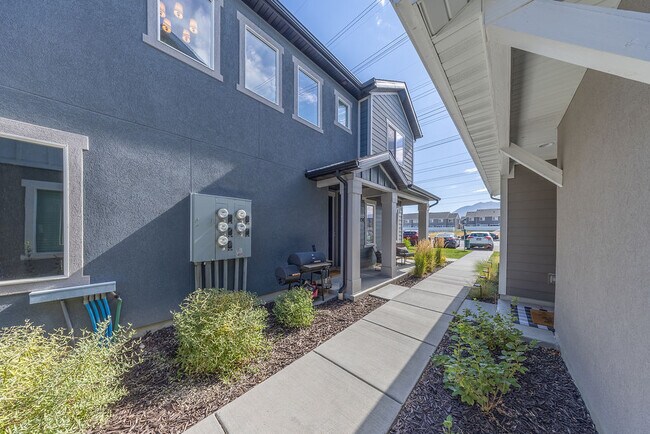 Building Photo - 3758 S 3300 W