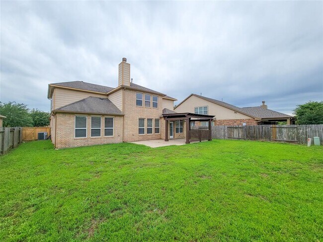 Building Photo - 21422 Beverly Chase Dr