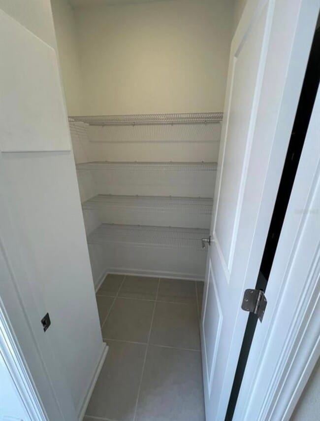 Building Photo - 7318 Ivy Tendril Ave