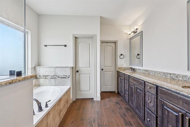 Building Photo - 5967 Wisdom Creek Dr