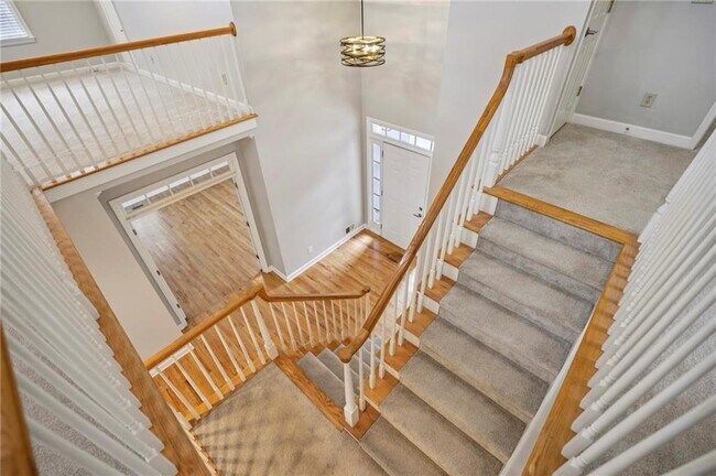 Building Photo - 3740 Ashford Point