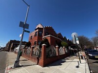 Building Photo - 2 bedroom in WOODSIDE NY 11377