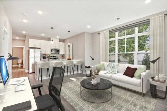 Building Photo - Regency at Menlo Park Terrace