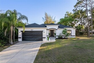 Building Photo - 2503 Dumont Ln