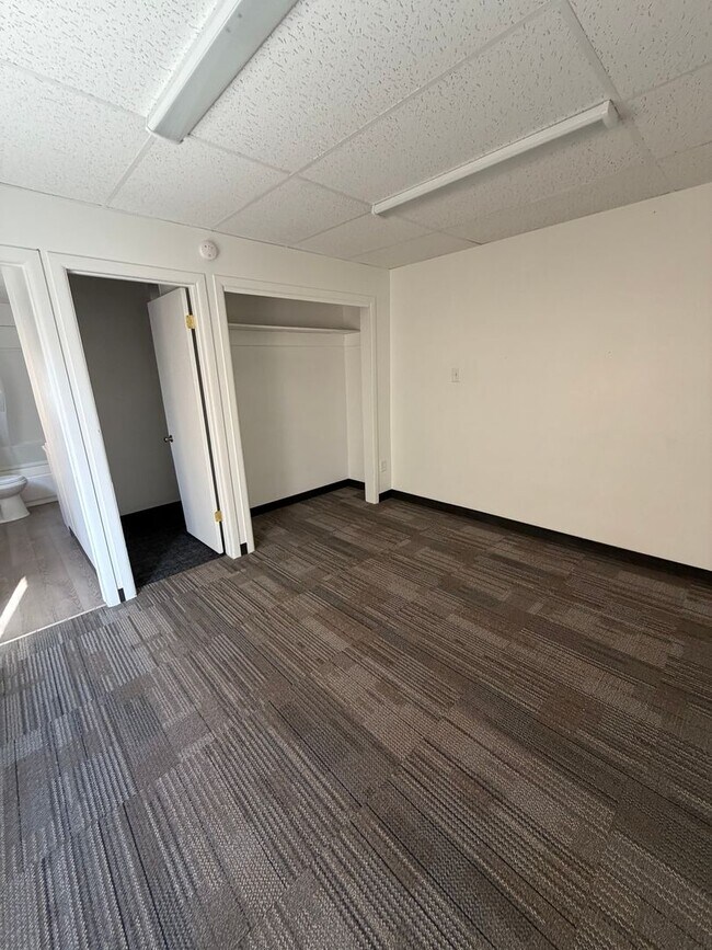 Building Photo - Price Main Street Triplex