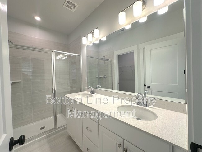 Building Photo - 3348 Finchborough Ct