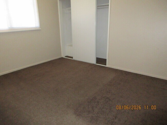 Building Photo - 3 Bed 1 Bath