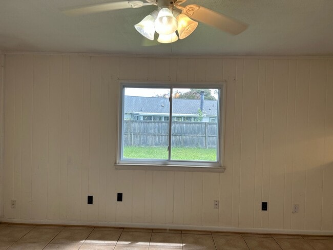 Building Photo - 3841 Forrester Ln