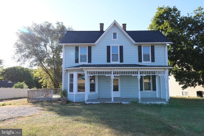 Building Photo - 508 S Water St