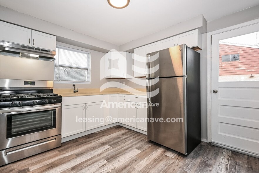 Building Photo - 125 Scott Rd