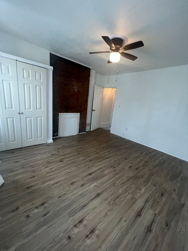 Building Photo - Spacious 3 bedroom, 2 bath home in Sharpsburg