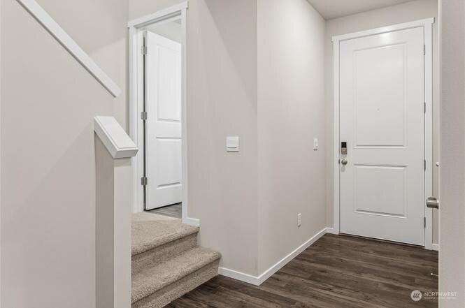 Building Photo - 1478 SW Pendleton Way