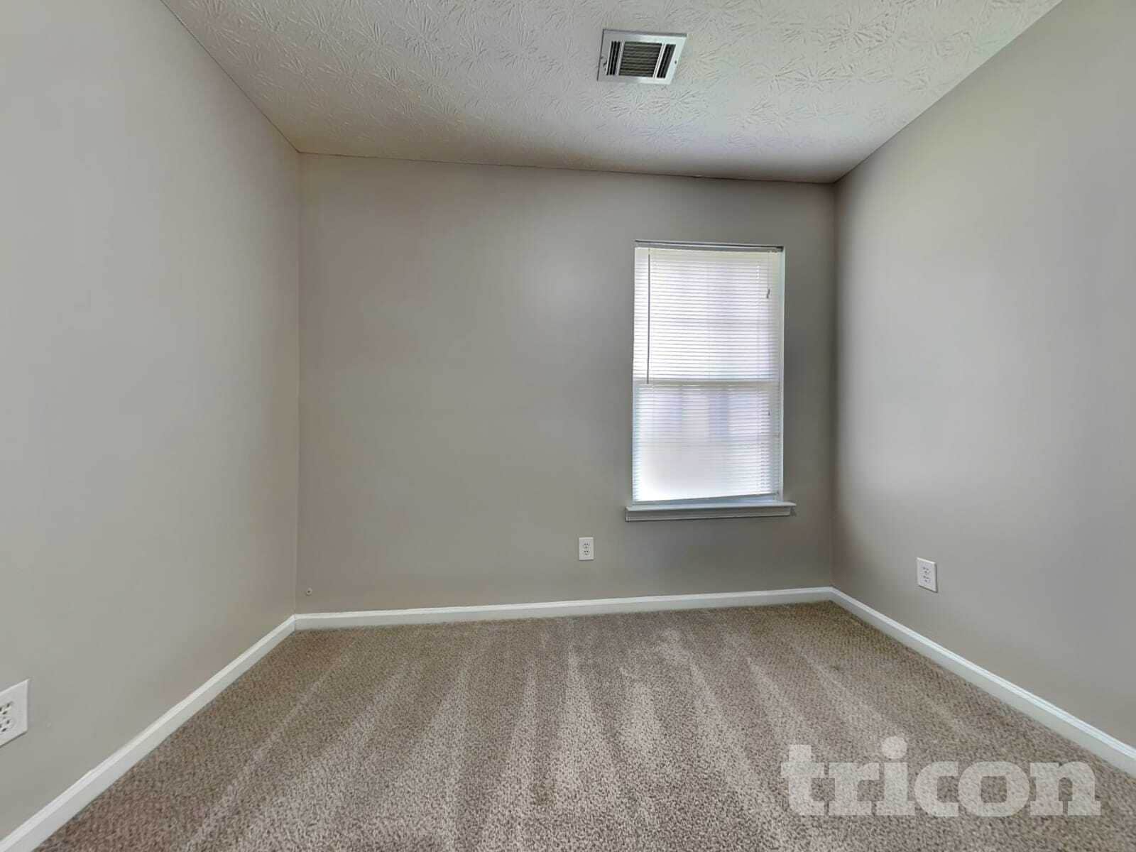 Building Photo - 80 Tinsley Cir