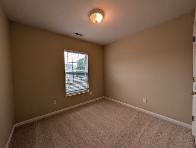 Building Photo - 5122 Brooke Lauren Ln