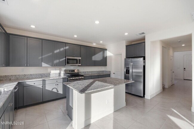 Building Photo - 6747 Ronaldinho Dr