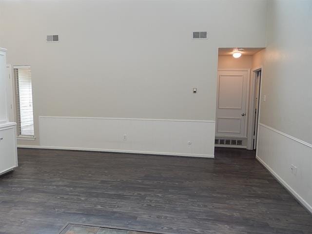 Building Photo - 10525 Boedeker St