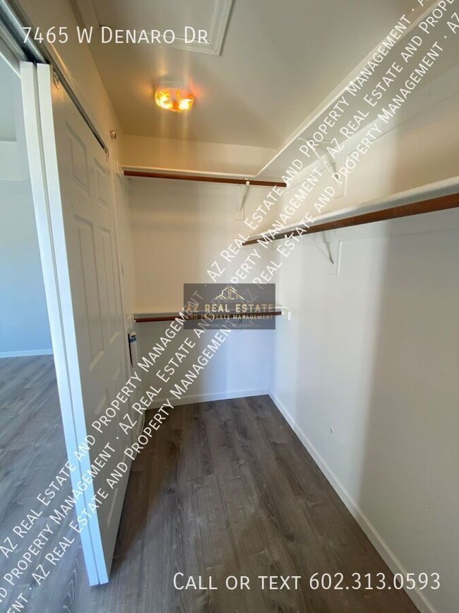 Building Photo - 7465 W Denaro Dr