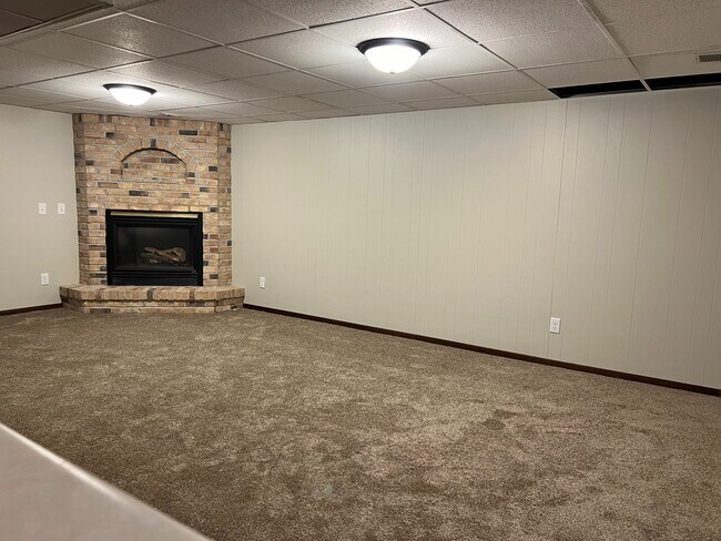 Family Room - 6649 Homestead Avenue Ct S
