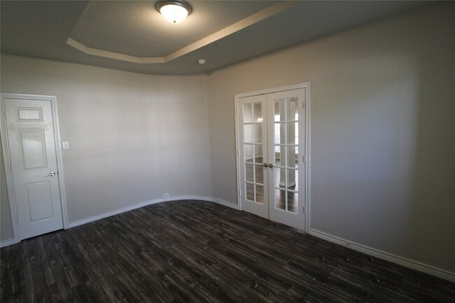 Building Photo - 15195 Shellwood Ln