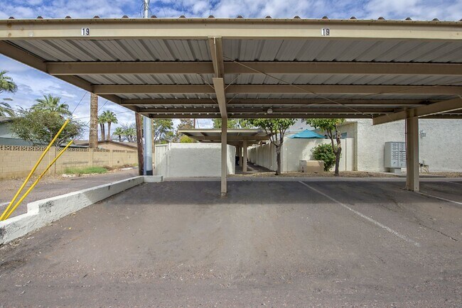 Building Photo - 8510 N Central Ave