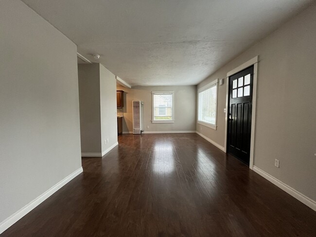 Building Photo - 8001 N Woolsey Ave