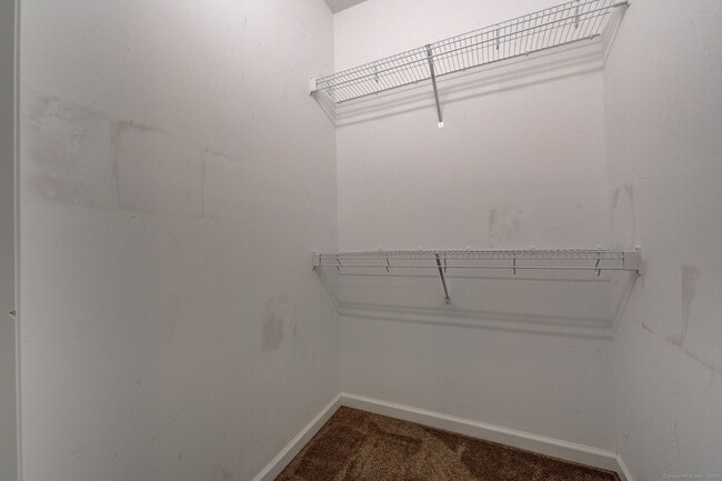 Building Photo - 37 Hunters Ln